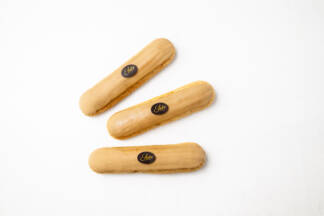 Éclair au café
